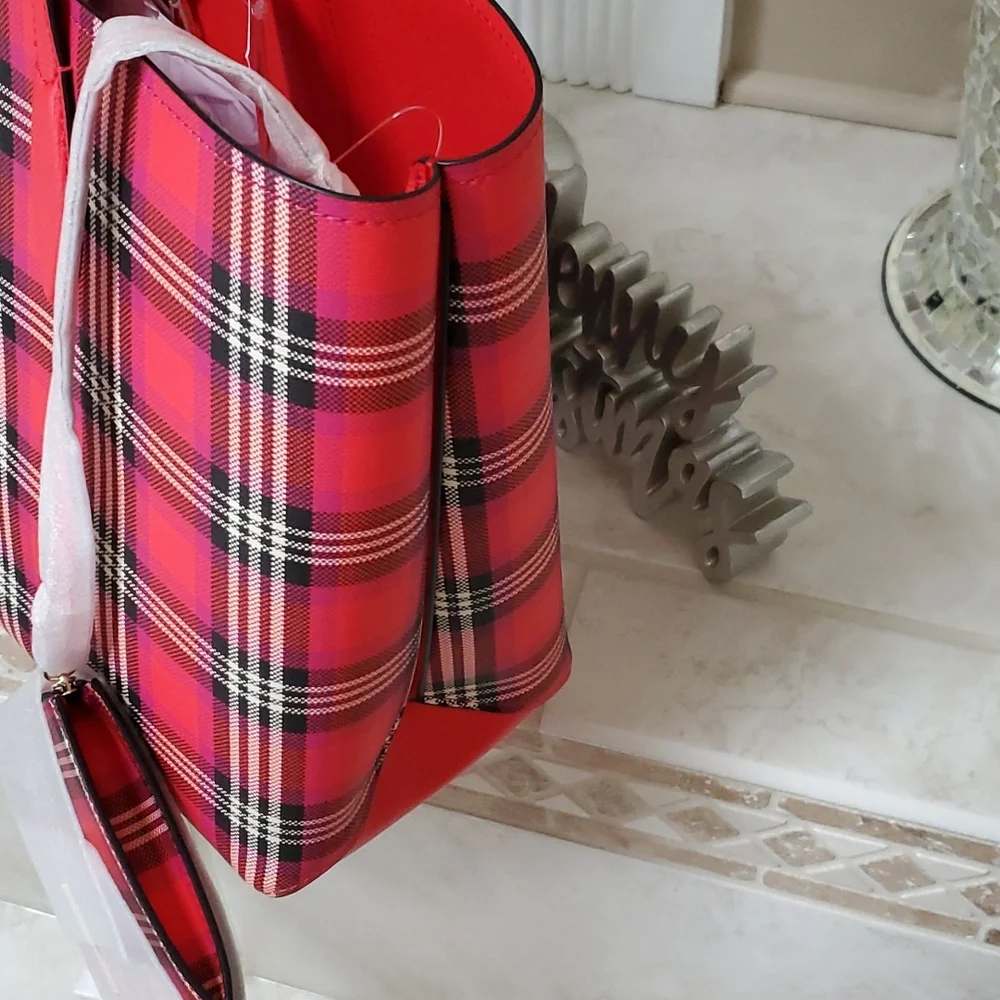 🥳🎈HOST PICK!🎈🥳  🍓 KATE SPADE All Day Foliage Plaid Tote 🍓